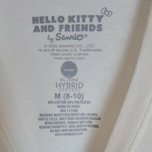 Hello Kitty White Short Sleeve Tee with Cartoon Design - Picture 4 of 4